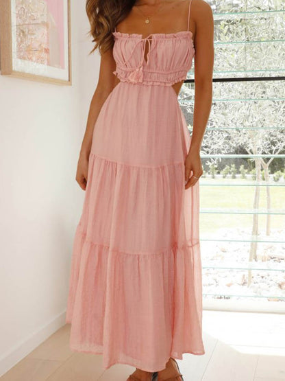 Robe champêtre Adeline : coupe élégante, bretelles fines, 7 couleurs. Idéale pour mariage champêtre, baptême, garden party. Livraison France, Belgique, Suisse. Elleparisienne.com